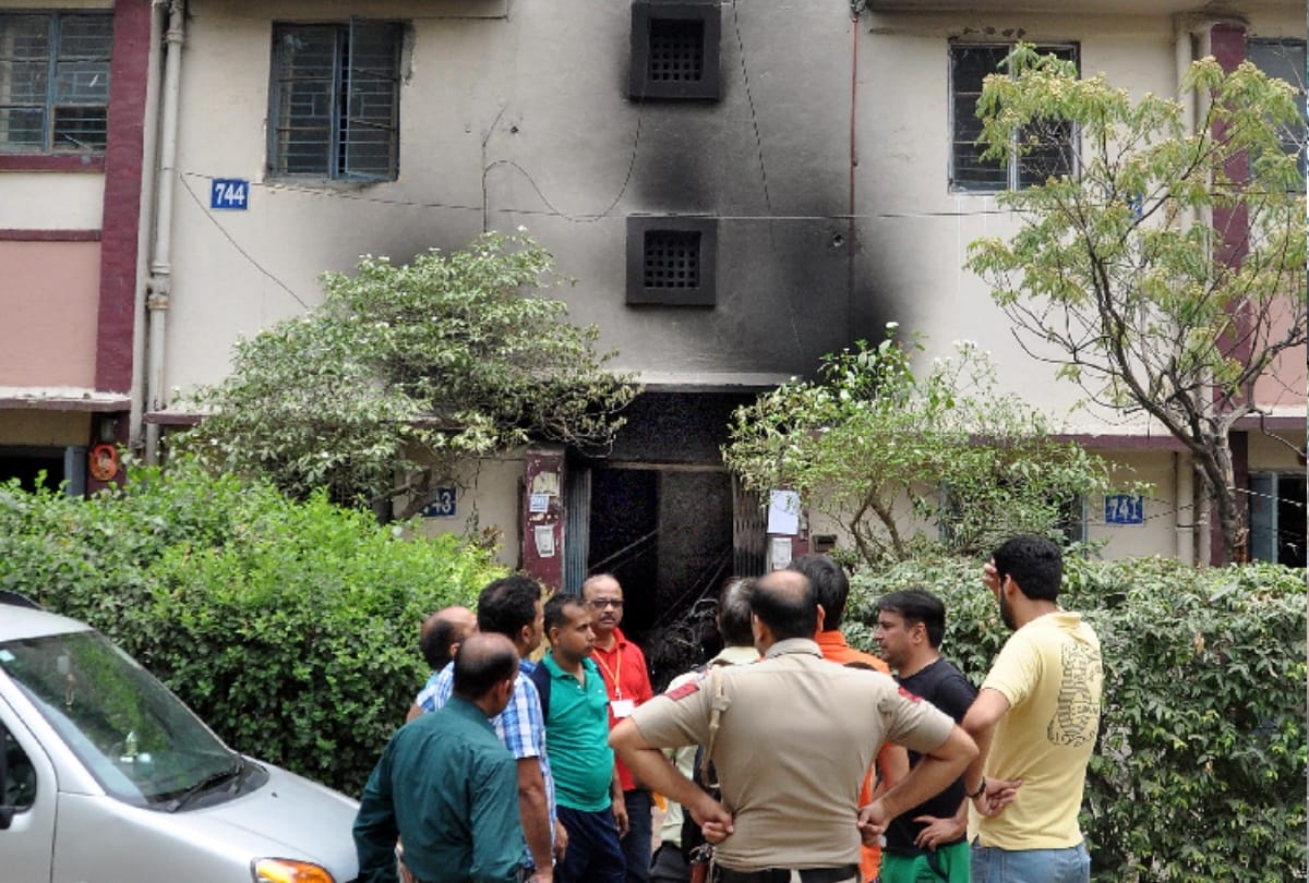 In delhi rk puram fire family do not find time to run from house which took life of only son