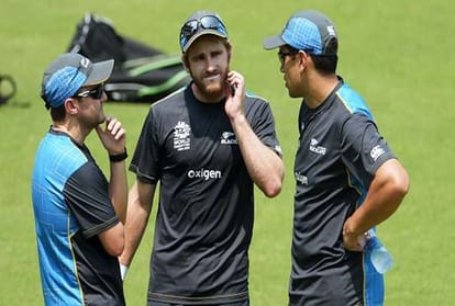 New Zealand coach Mike Hesson announces resignation