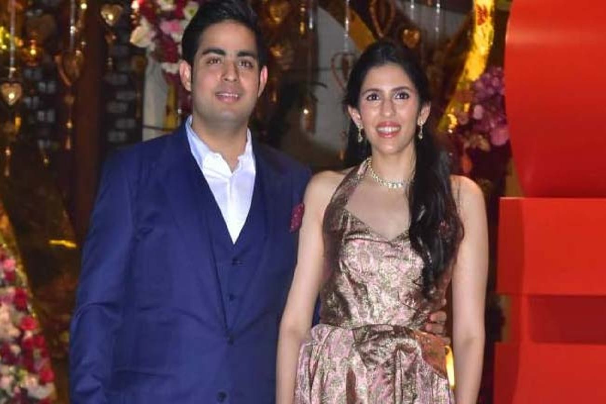 Nita Ambani invited Siddhivinayak for his Akash Ambani, Shokla Mehta's Engagement 
