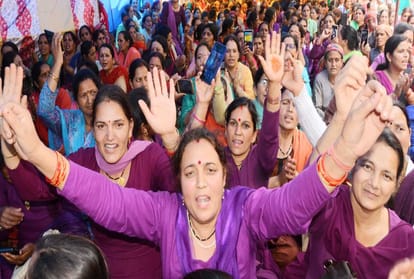 Anganwadi Workers & Helpers Union two days strike in himachal