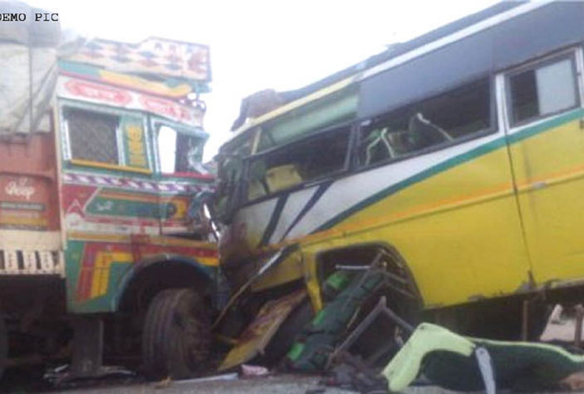 Truck and Bus rusk on highway in Gajraula
