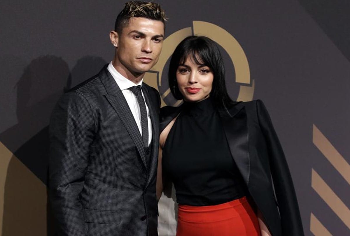 Cristiano Ronaldos Girlfriend Georgina Rodriguez Trolls After Portugal Exit 