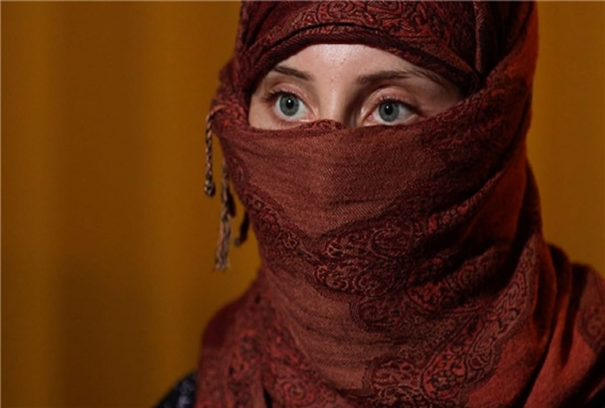 virgin girl compelled to marry Older Men in Syria 
