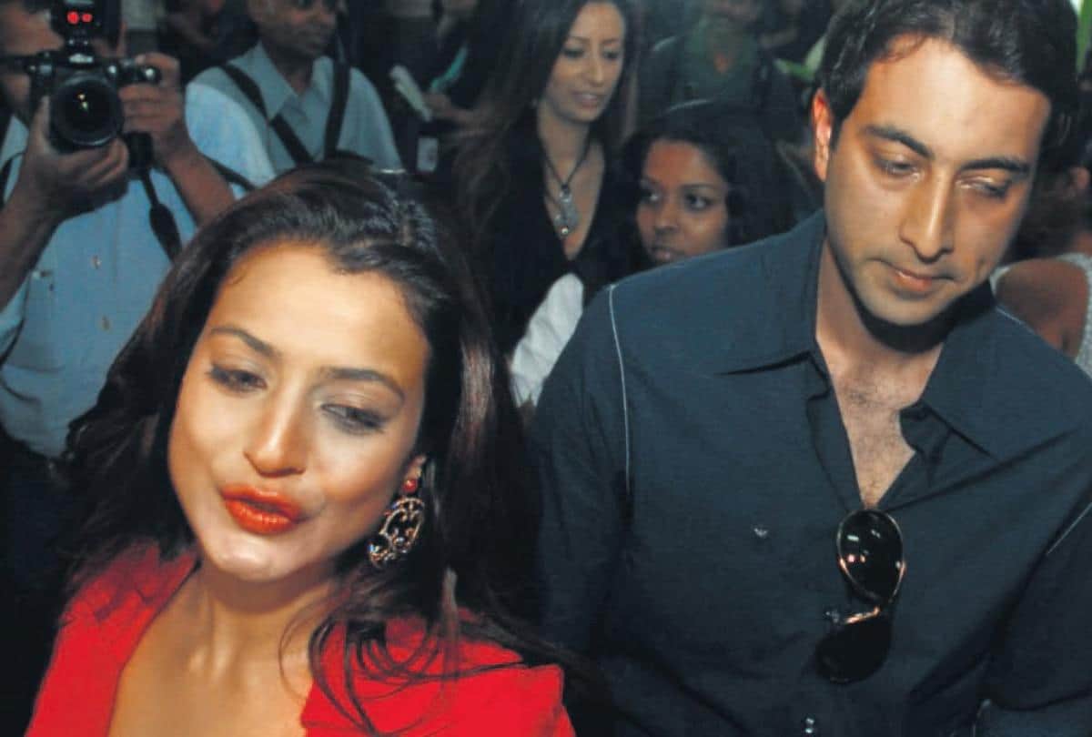 know about ameesha patel affairs with vikram bhatt and others