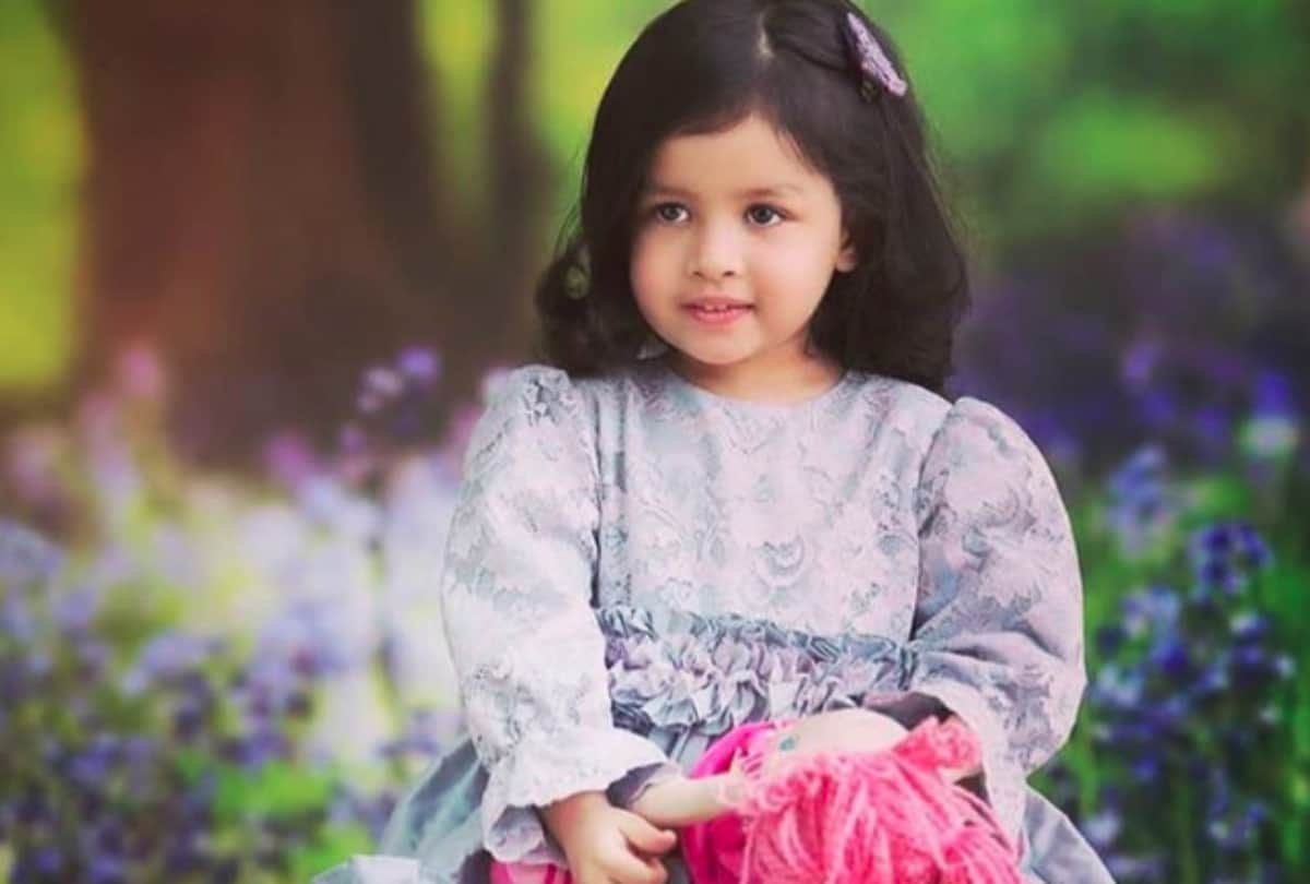mahendra singh dhoni daughter ziva pictures goes viral