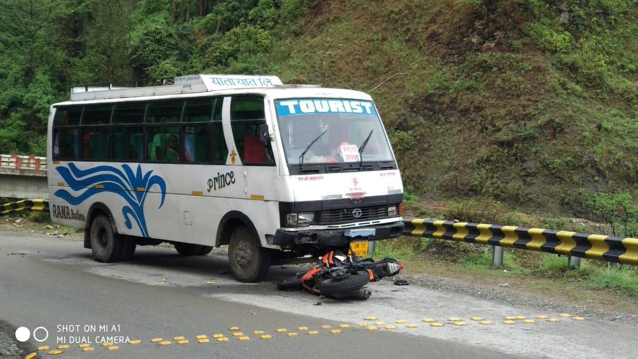 accident in devlibagadh