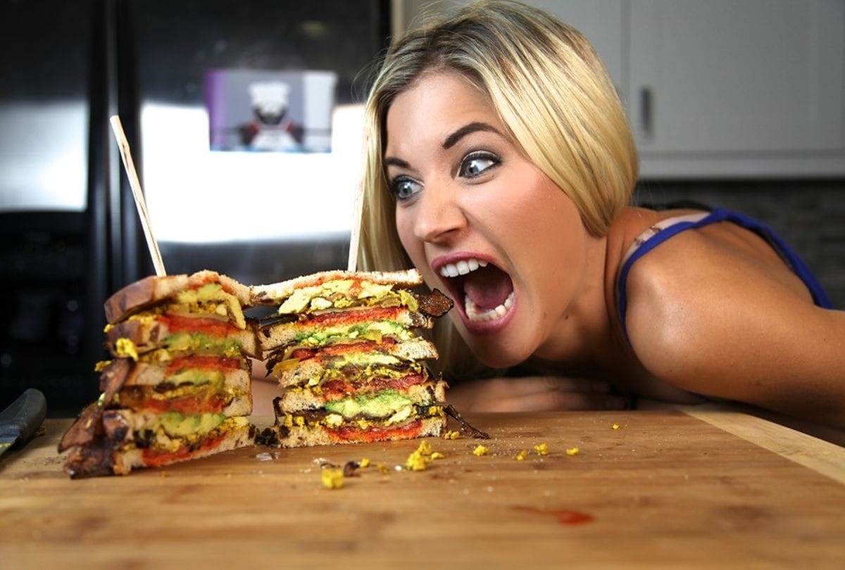 emotional eating effects on health know symptoms and treatment
