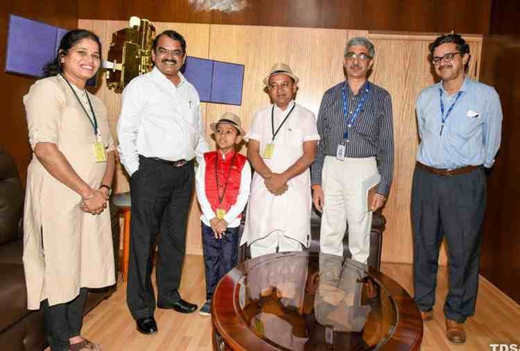 google boy Kautilya Pandit visited isro banglore for space research