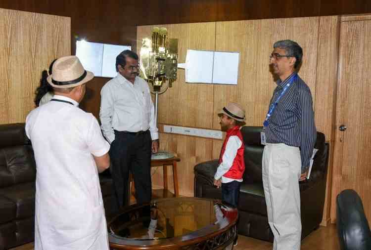 google boy Kautilya Pandit visited isro banglore for space research