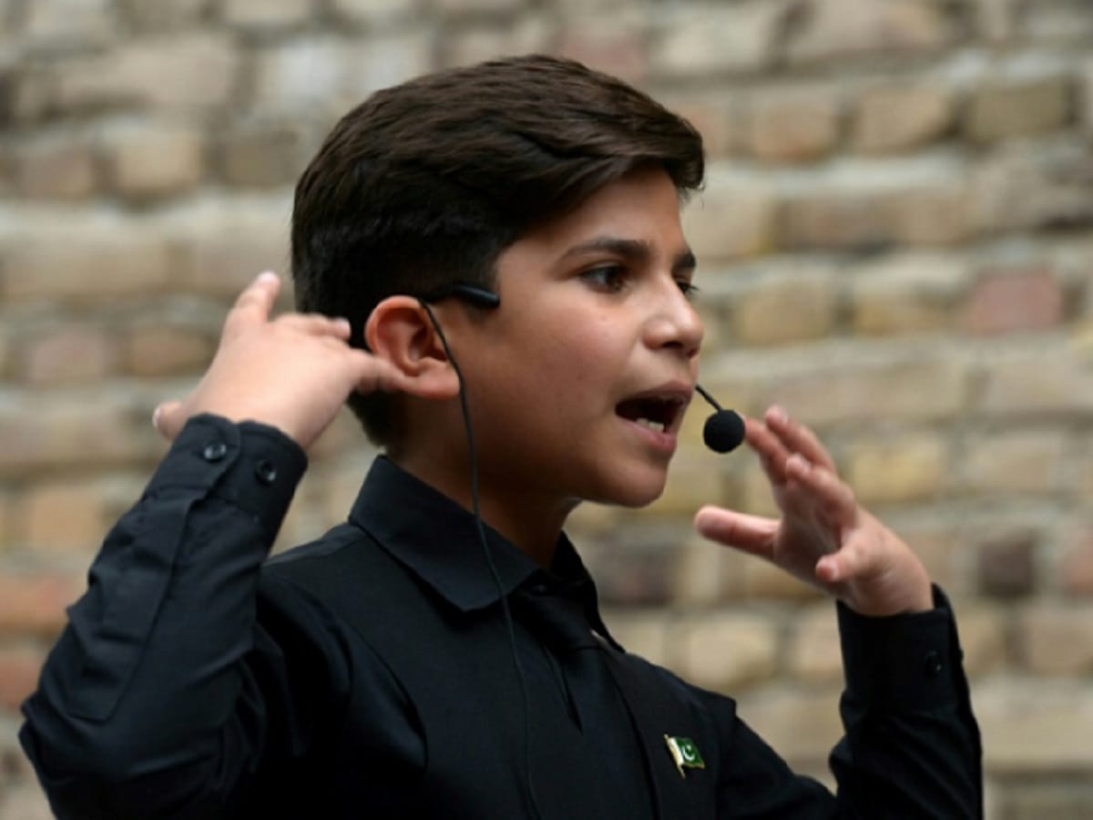 this 11 year old motivational speaker enchanted Pakistan by his speeches