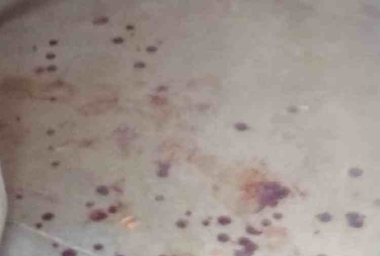 husband commits suicide for wife in ladwa