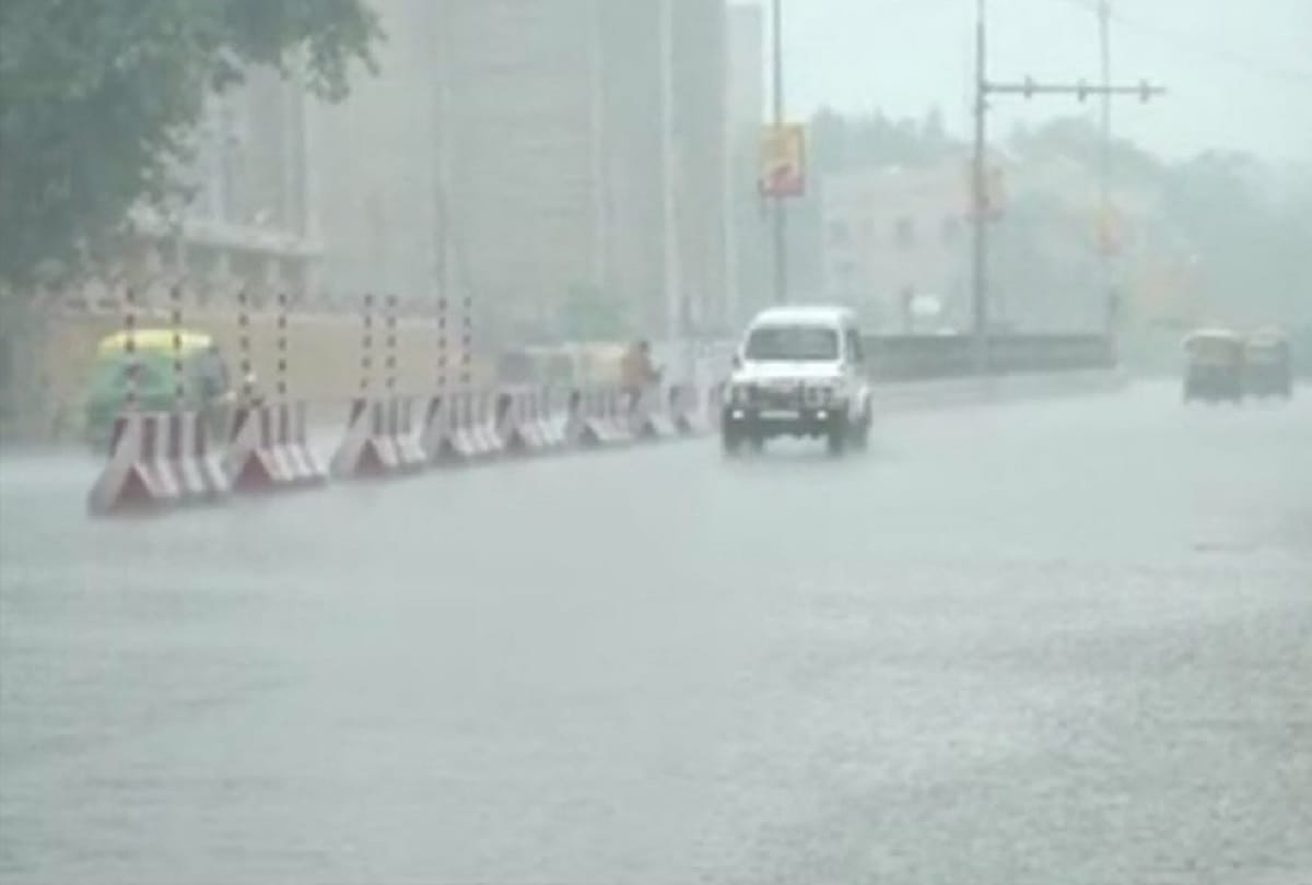 Yellow Alert: Heavy rain warning in various districts of UP till 19, Meteorological Department expressed apprehension of thunderstorm