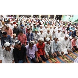 pray to god for peace and harmony