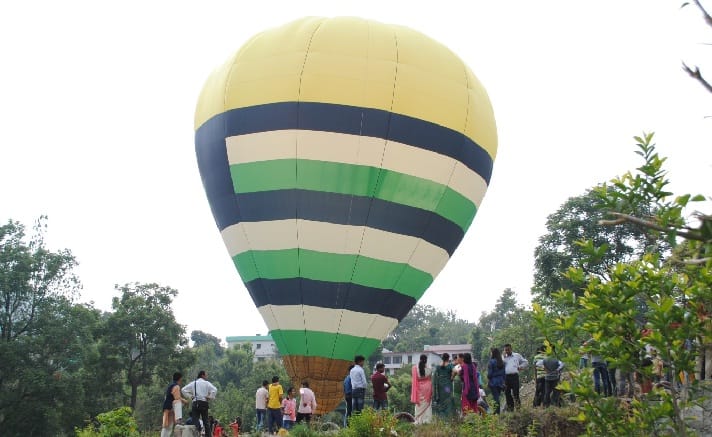 अब भीमताल में लें हाट एयर बैलून का आनंद