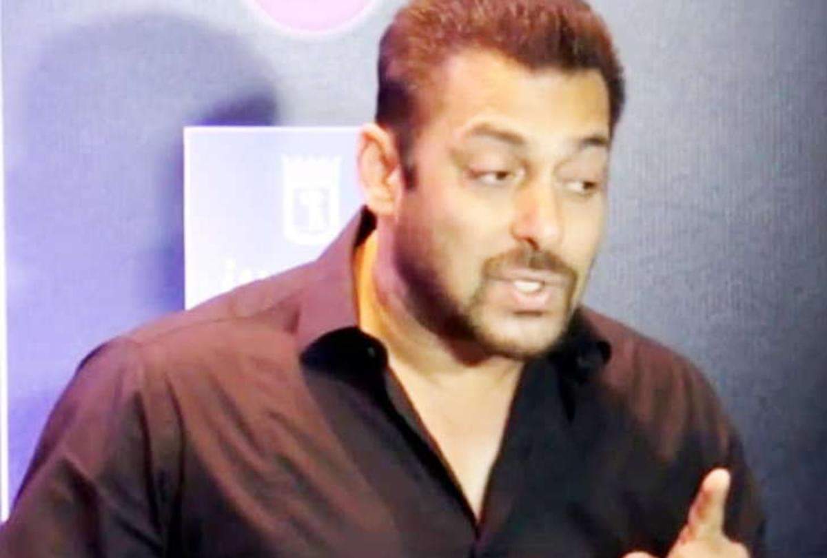 salman khanand his family accused a nri couple