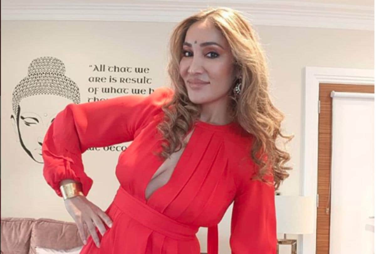 Sofia Hayat angry on people who compare her with Sana Khan