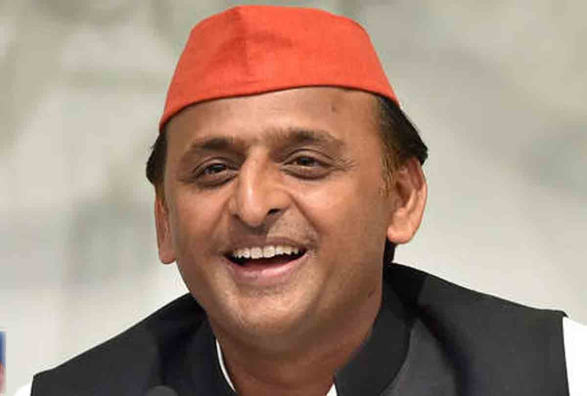 national president of samajwadi party akhilesh yadav in etawah