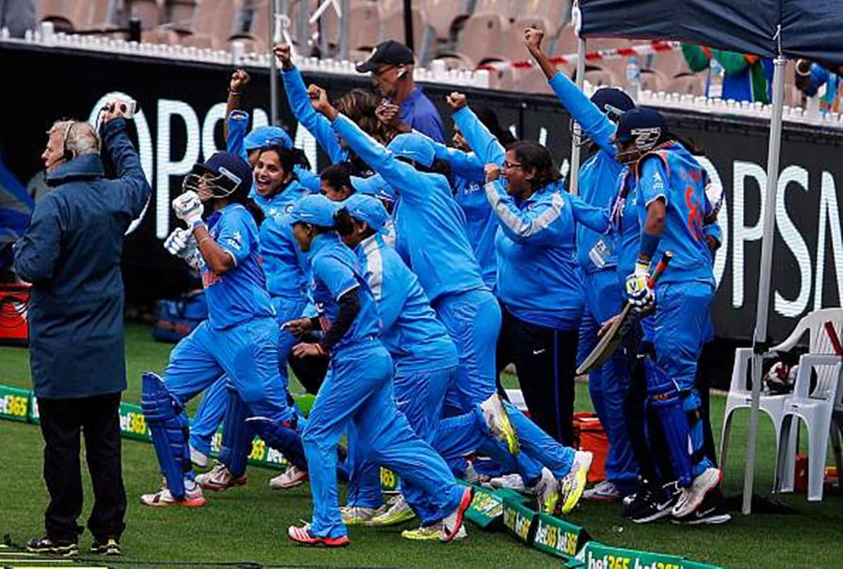 Women asia cup 2018: India beat pakistan 7 wickets
