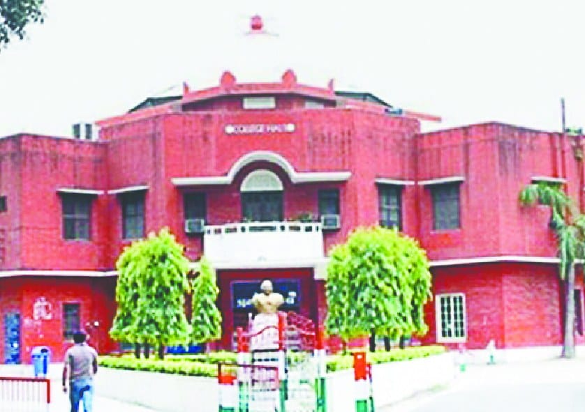 apne meerut college ka  bhi javaab nahi