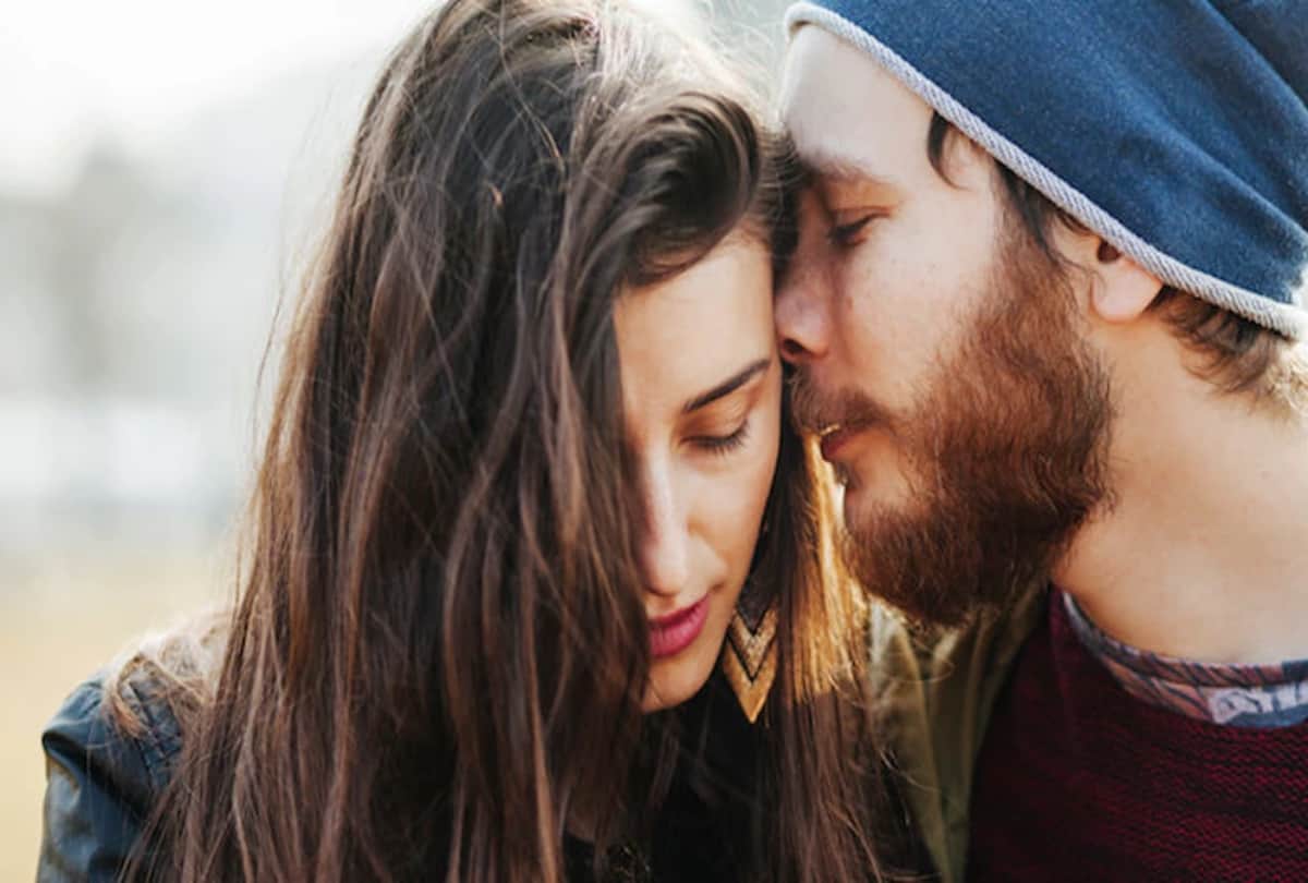 Women of these zodiac signs control their husbands
