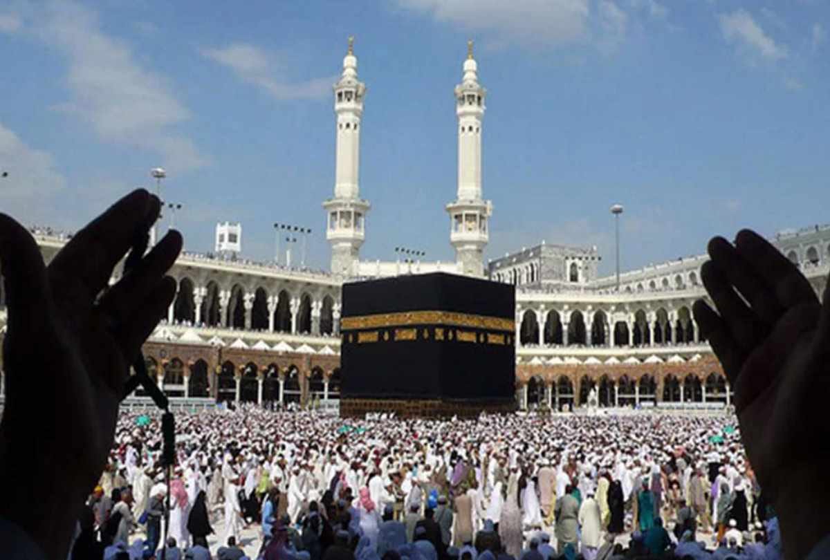 first flight for hajj from lucknow on 14 july