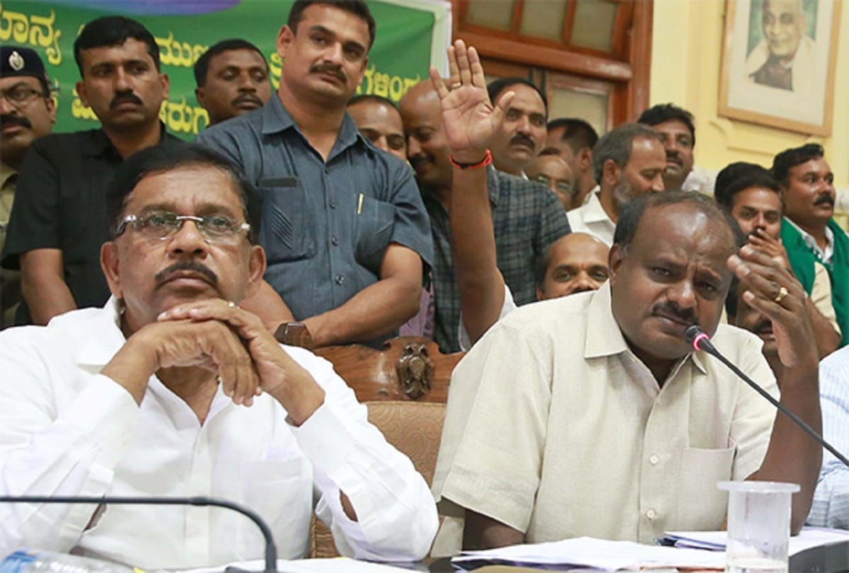 Karnataka power tussle, MLA donot agree with Kumaraswamy ministry`s distribution