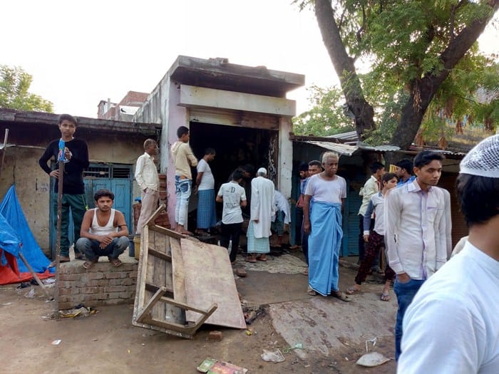 caught fire in shop, loss of 5 lac  