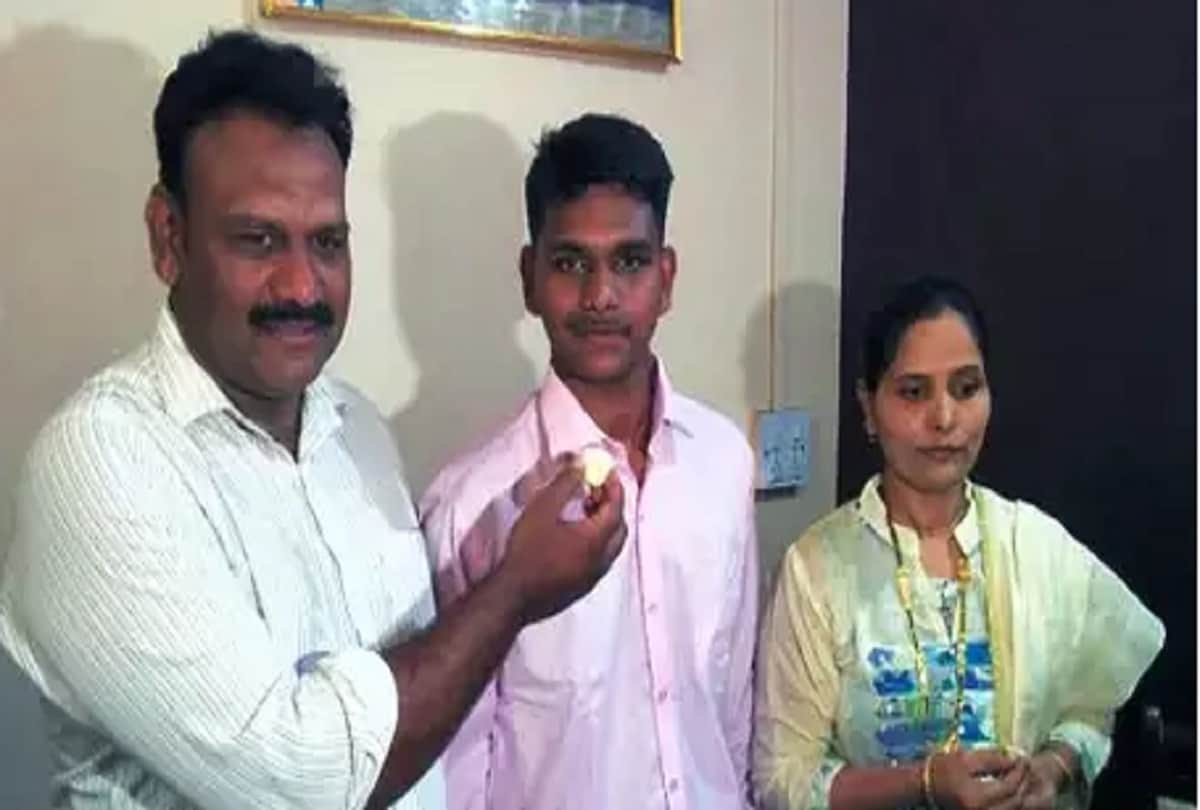 karnataka class 10 topper unhappy with 624 marks out of 625, after re evaluation get full marks