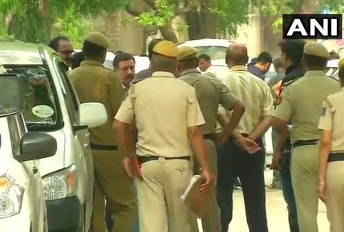 rajesh bharti killed in encounter in delhi, most wanted gangster 