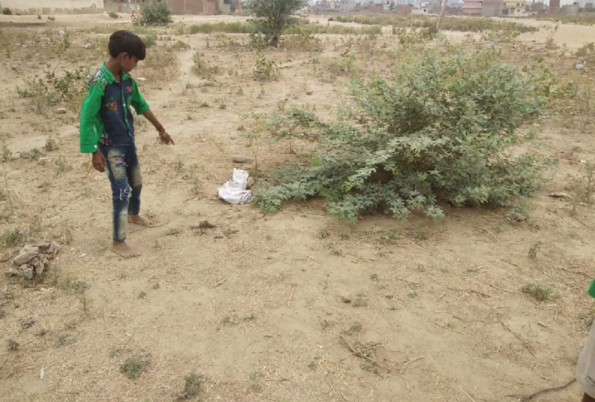 Minor boy killed baby girl by stone in greater noida