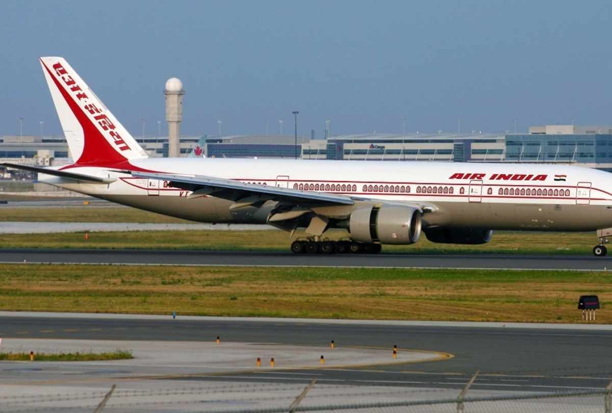 company of Hyderabad will make eight new hangars at amausi airport 
