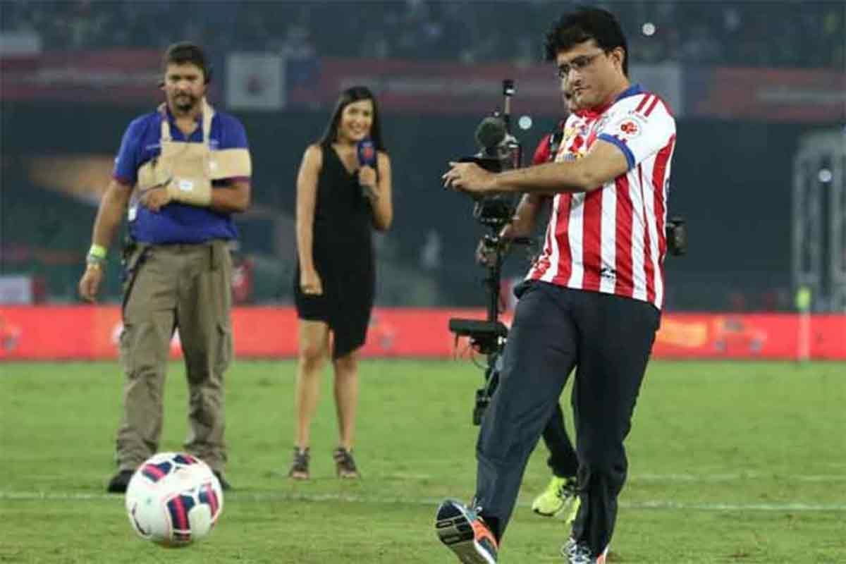 sourav ganguly wants to see lionel messi win the fifa world cup 2018 trophy