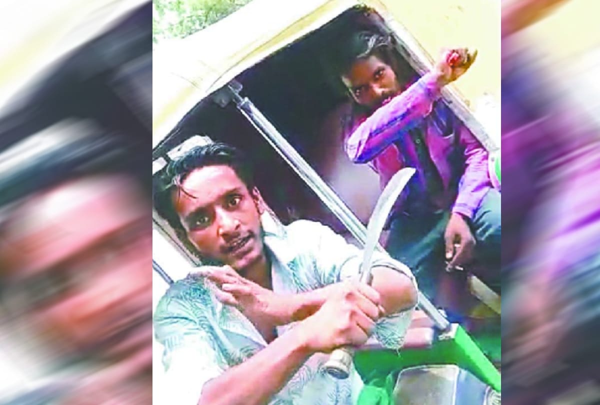 man video viral in whatsapp with knife in faridabad