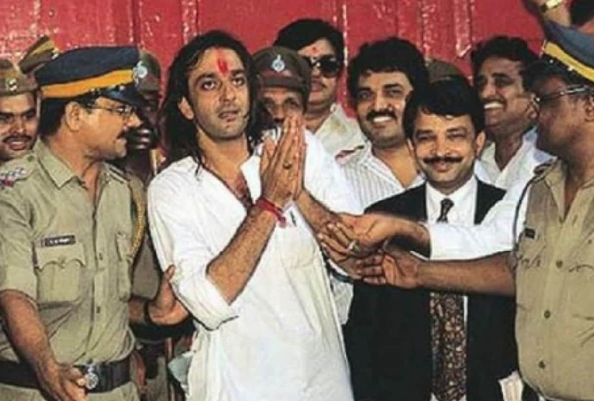 sanjay dutt answered to sunil dutt after mumbai bomb blast