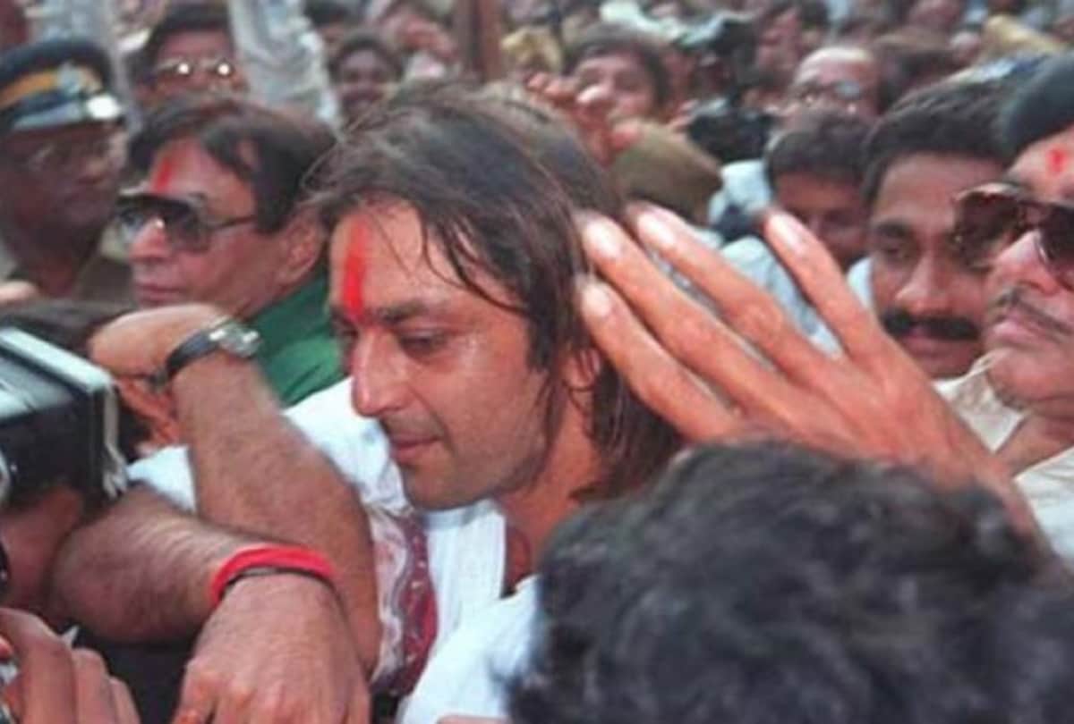 sanjay dutt reaction when convicted 1993 mumbai bomb blast case 
