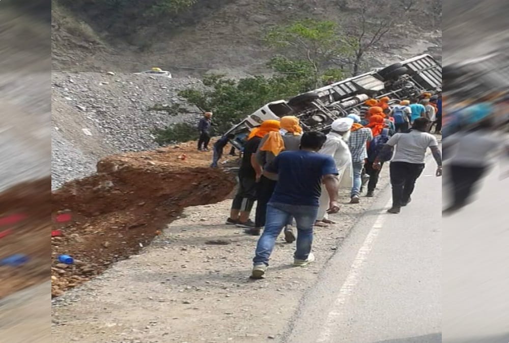 Up pilgrims bus accident on badrinath highway two passengers died