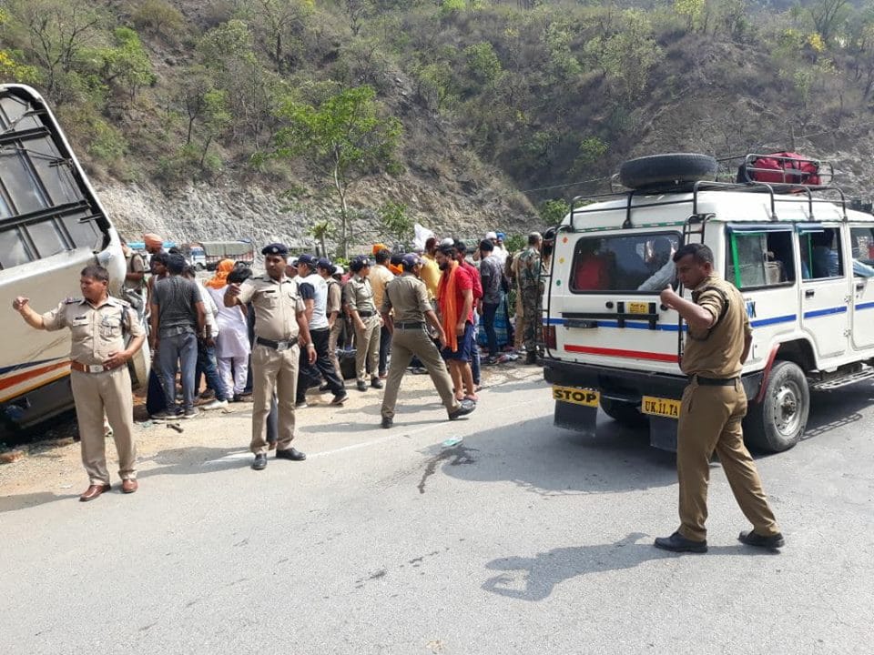  Miracle save 17 pilgrims life during bus accident on badrinath highway