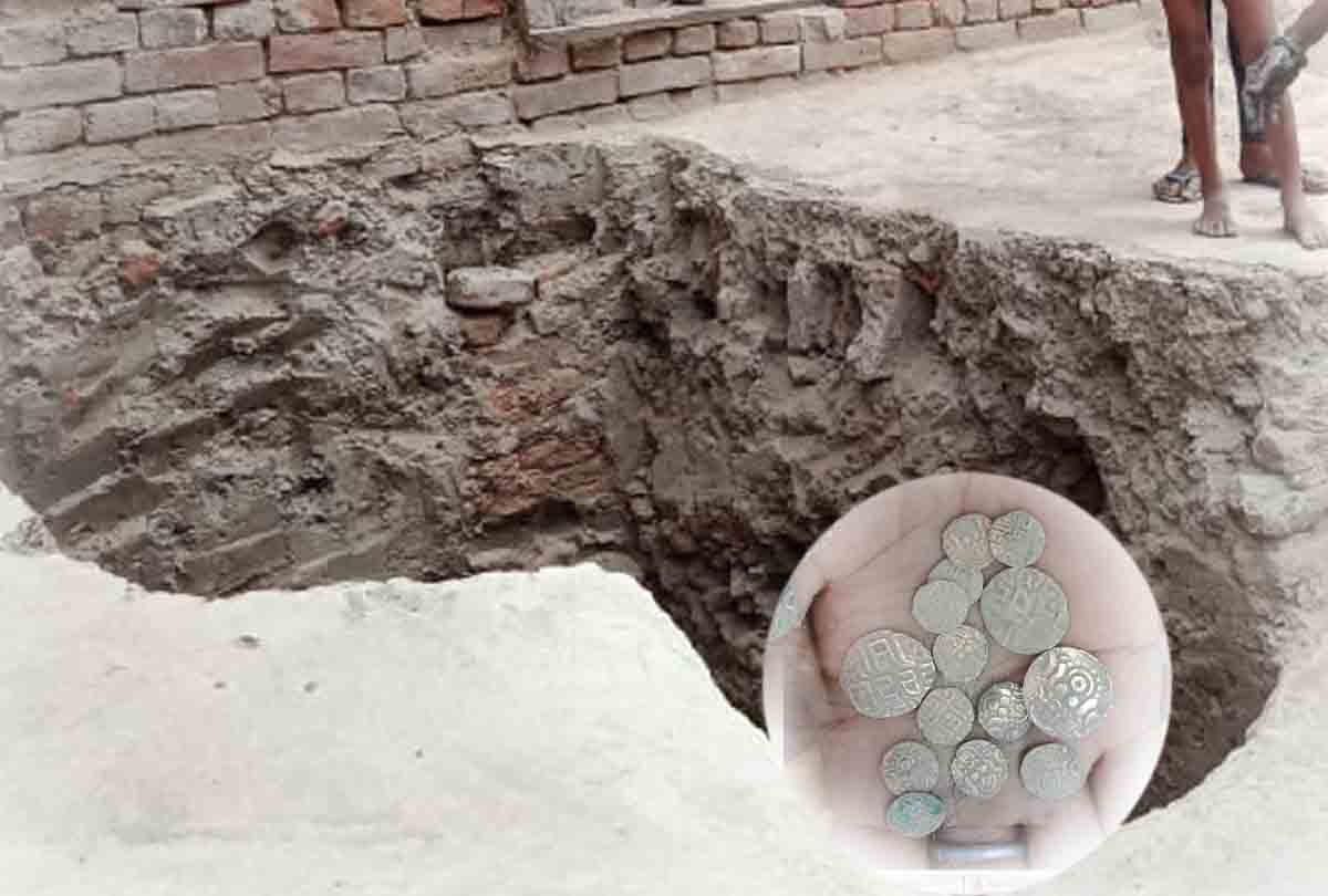 Mughal period coins found in excavation