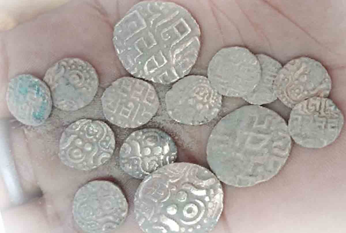 Mughal period coins found in excavation