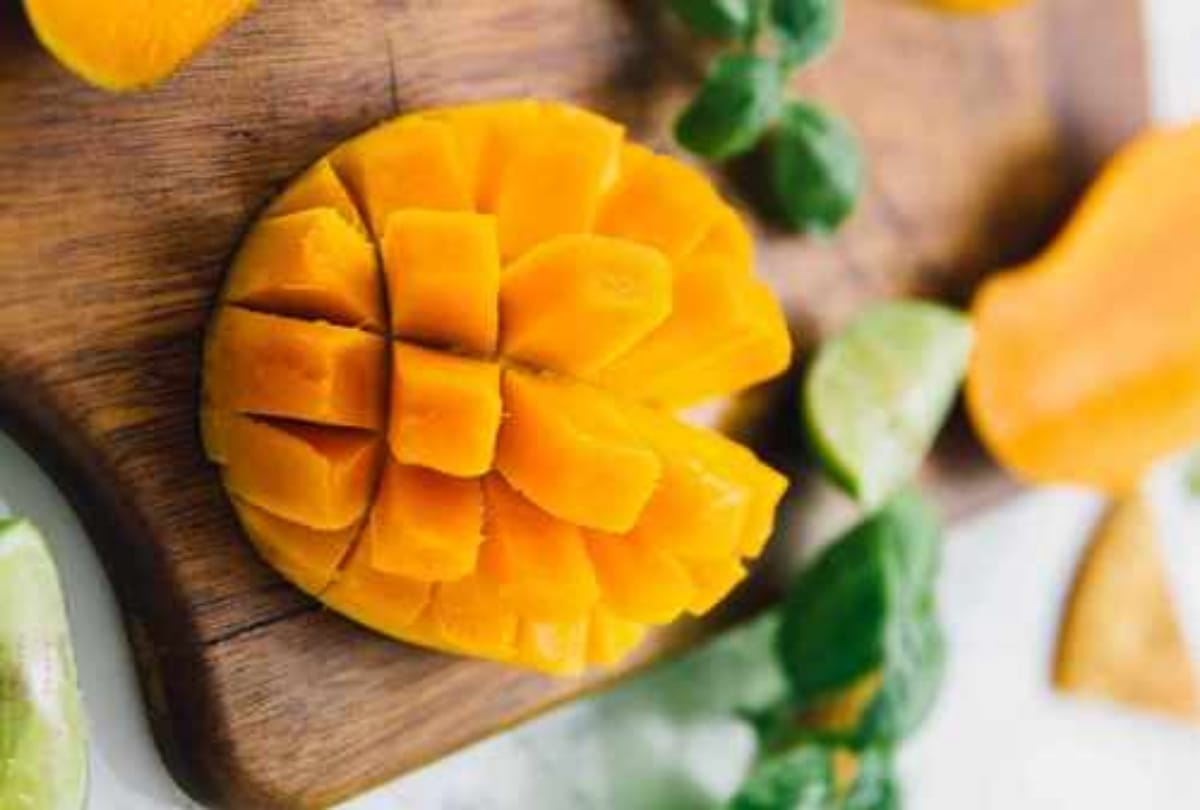 eating too much mangoes can affect your health
