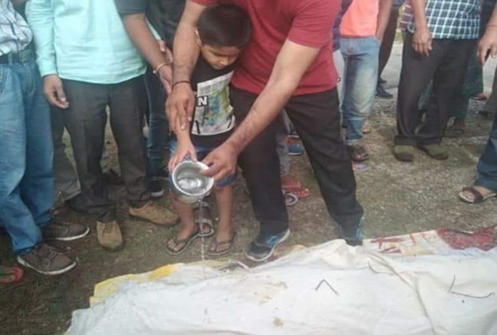 Folk singer pappu karki funeral emotional photos