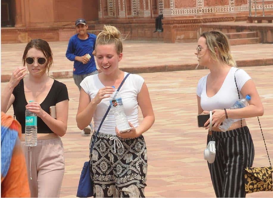 Ban on plastic bottle at Taj Mahal from July