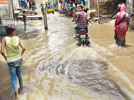 Pillaria drains breezed, waterlogging for seven hours