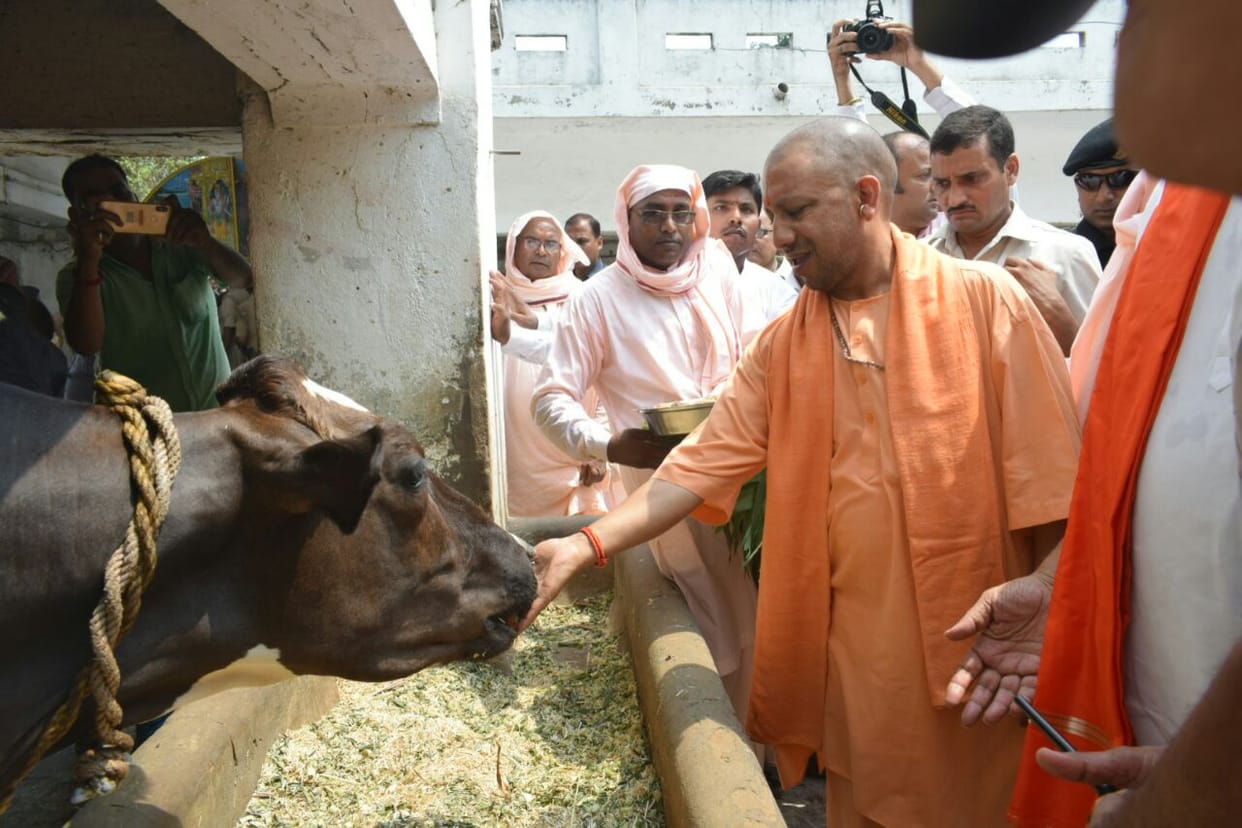 CM yogi visit this special ashram in varanasi