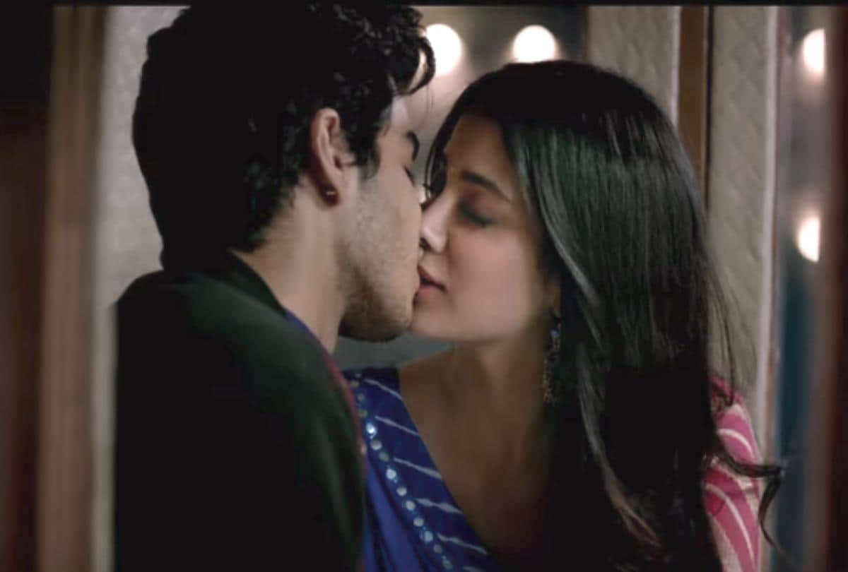 after watch Janhvi Kapoor performance in dhadak arjun kapoor left speechless