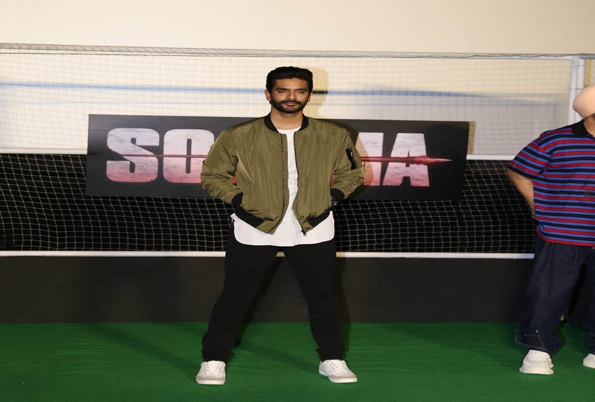 Angad Bedi REVEALS his Father Bishan Singh Bedi did not like the Movie 'The Zoya Factor'