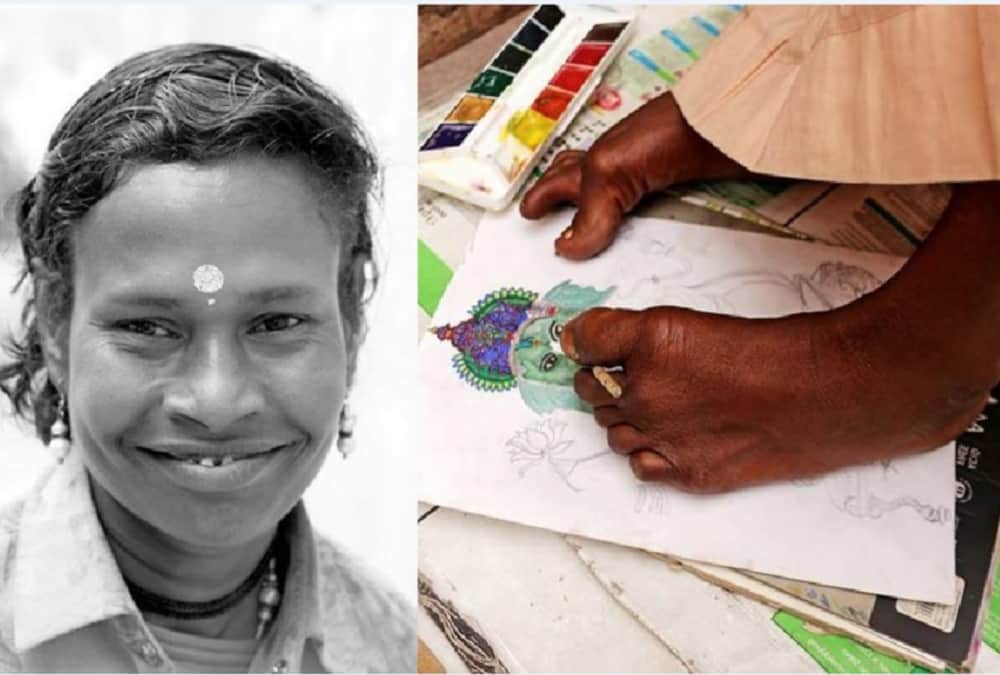 Women's day 2019 this lady Makes painting without hand Struggle story