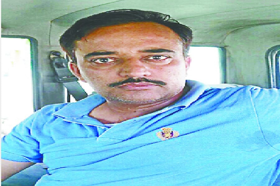 Constable arrested for demanding bribe from RLD leader, sent to jail