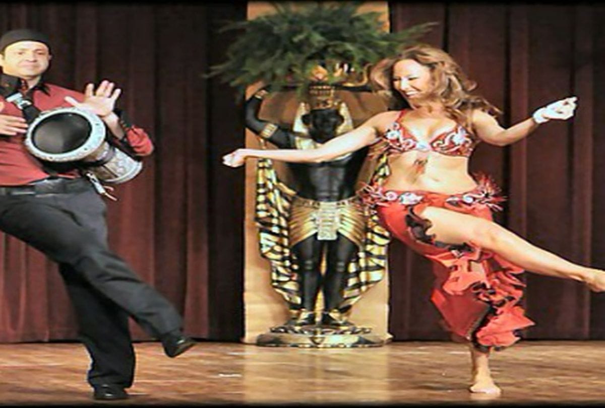 Know about the Lebanese Dabke dance