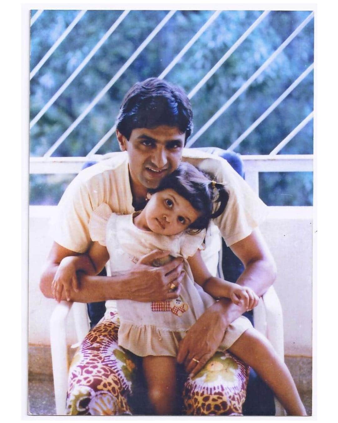 Deepika Padukone wished her father with family photo on social media on his birthday